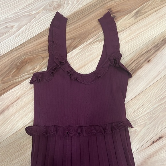 Zara knit dress with ruffle straps and pleats! - Picture 2 of 4